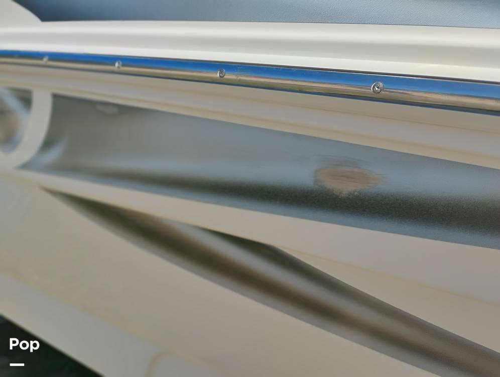 Slide: The Image of Sea Ray 270 Sundeck 2002 - 15161104