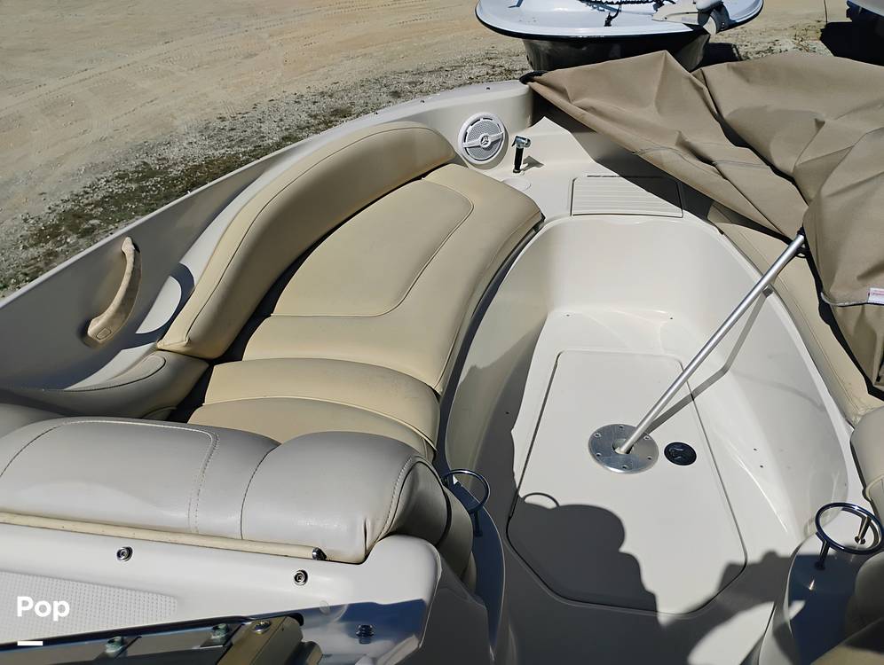Slide: The Image of Sea Ray 270 Sundeck 2002 - 15161116