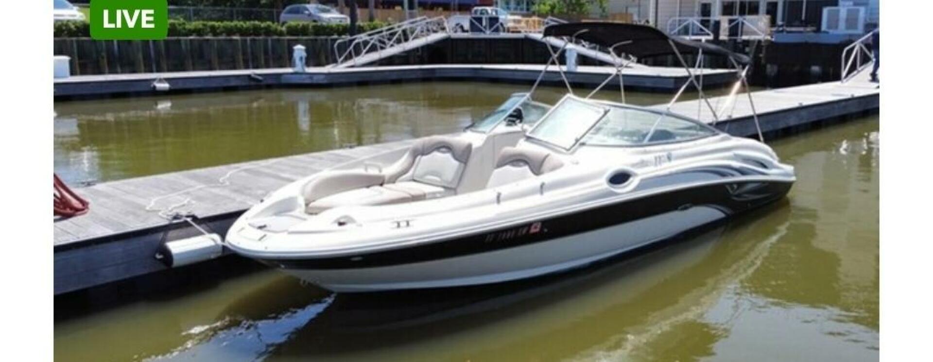 Slide: The Image of Sea Ray 270 Sundeck 2004 - 5318362