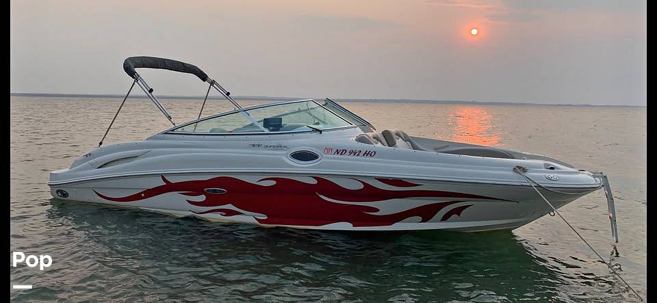 Slide: The Image of Sea Ray 270 Sundeck 2004 - 15470776