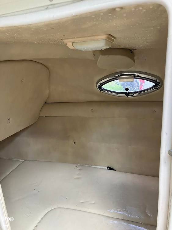 Slide: The Image of Sea Ray 270 SunDeck 2005 - 14578245
