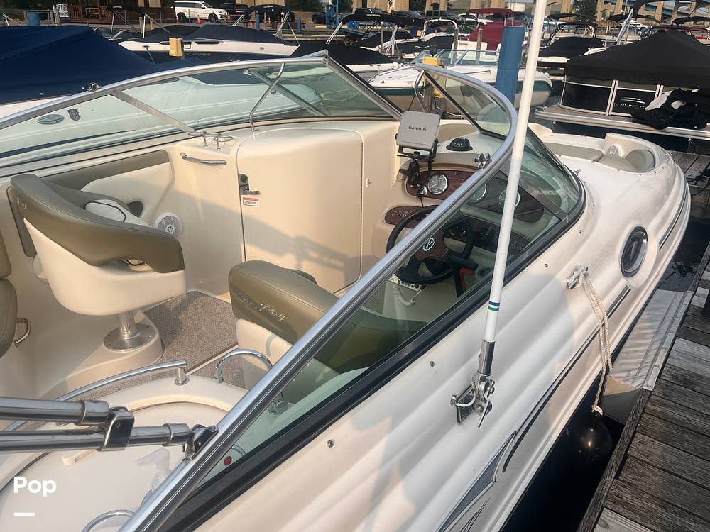 Slide: The Image of Sea Ray 270 Sundeck 2006 - 15726245