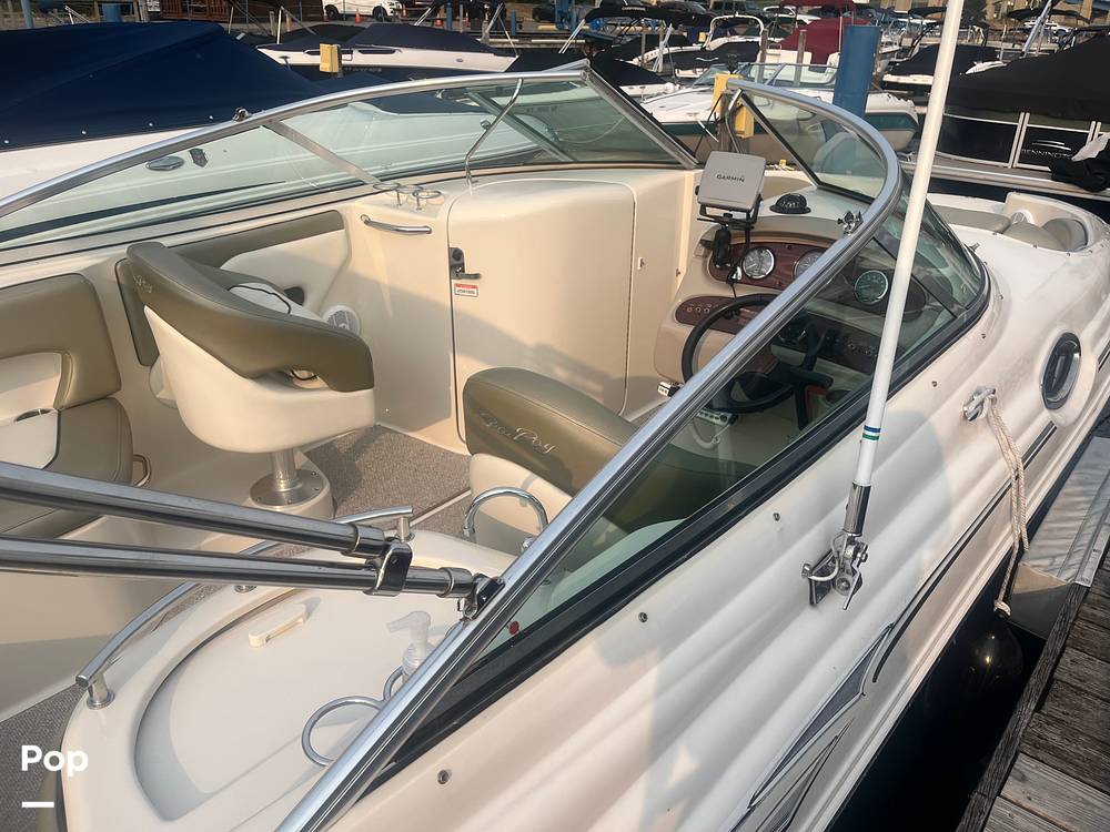 Slide: The Image of Sea Ray 270 Sundeck 2006 - 15726246