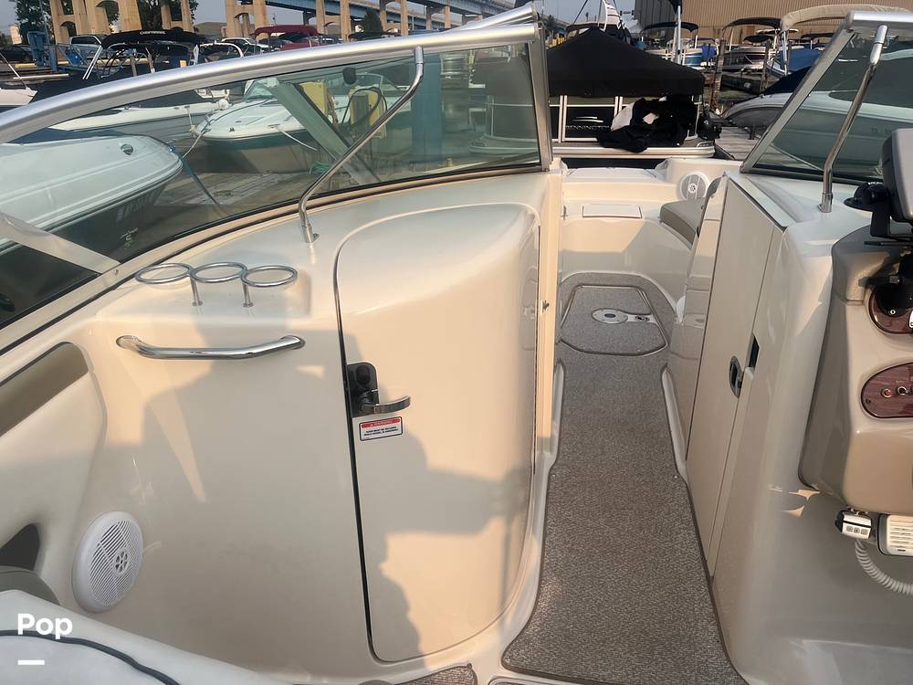 Slide: The Image of Sea Ray 270 Sundeck 2006 - 15726256