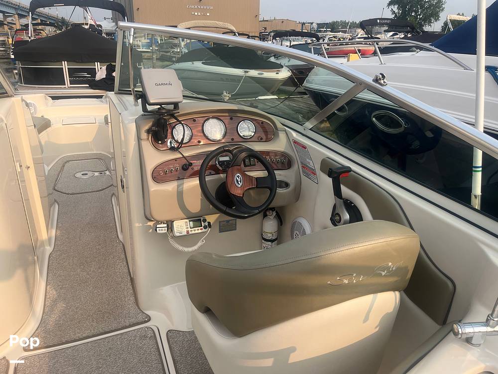 Slide: The Image of Sea Ray 270 Sundeck 2006 - 15726258