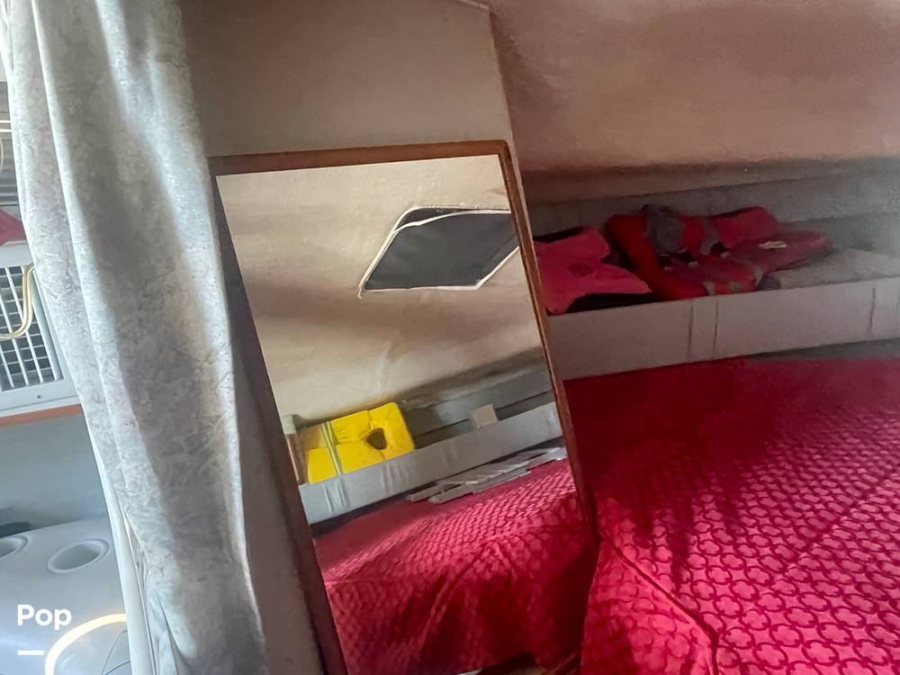 Slide: The Image of V Berth Storage - 13084033