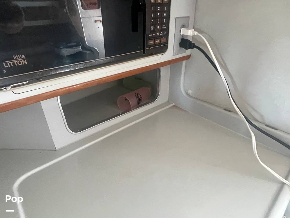 Slide: The Image of Galley Cabinets - 13084050