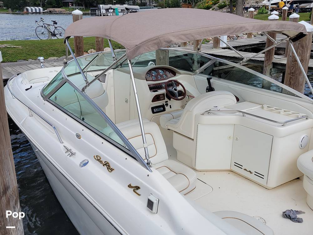Slide: The Image of Sea Ray 280 Bow Rider 1997 - 12902376
