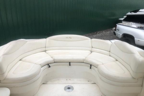 Slide: The Image of 2000 Sea Ray 280 Bow Rider with spacious white seating area. - 15