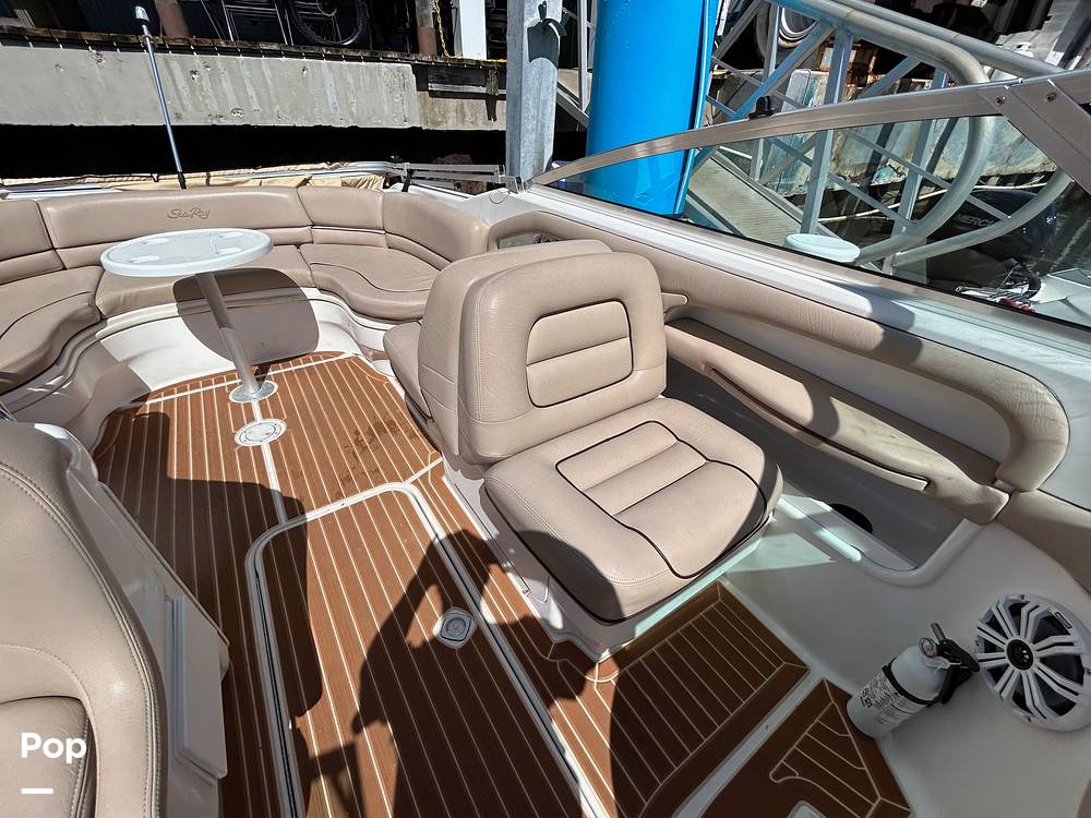 Slide: The Image of Sea Ray 280BR 1998 - 39