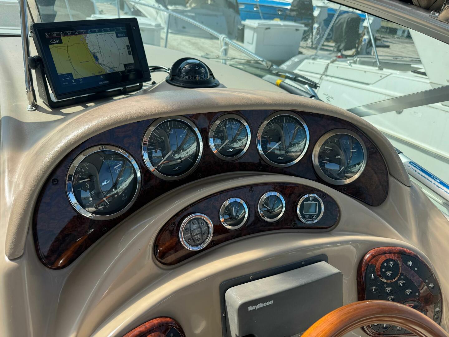 Slide: The Image of Sea Ray 280 Sundancer 2001 - 5597784