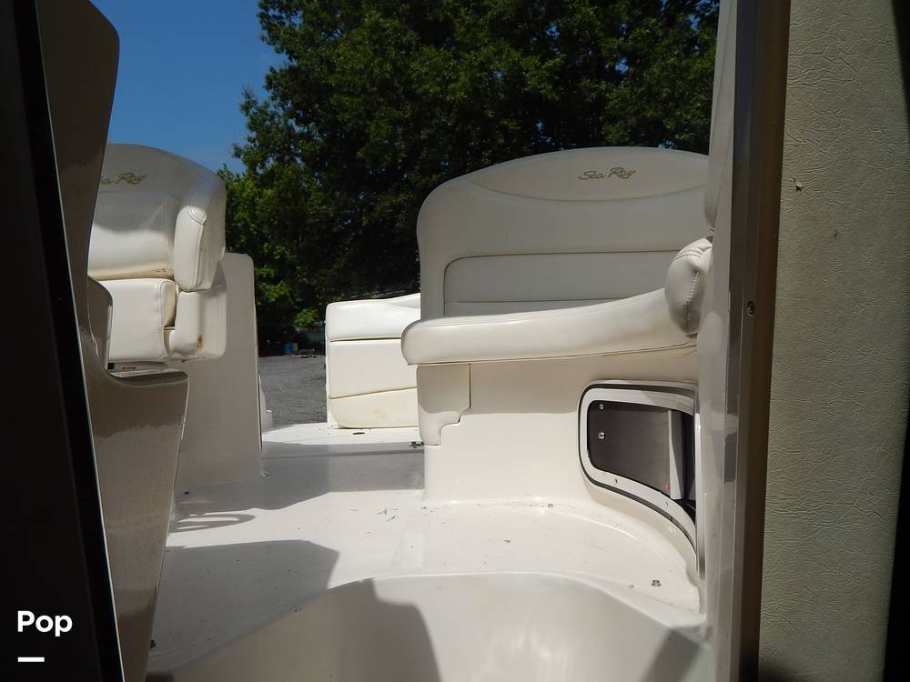 Slide: The Image of Sea Ray 280 Sundancer 2003 - 102