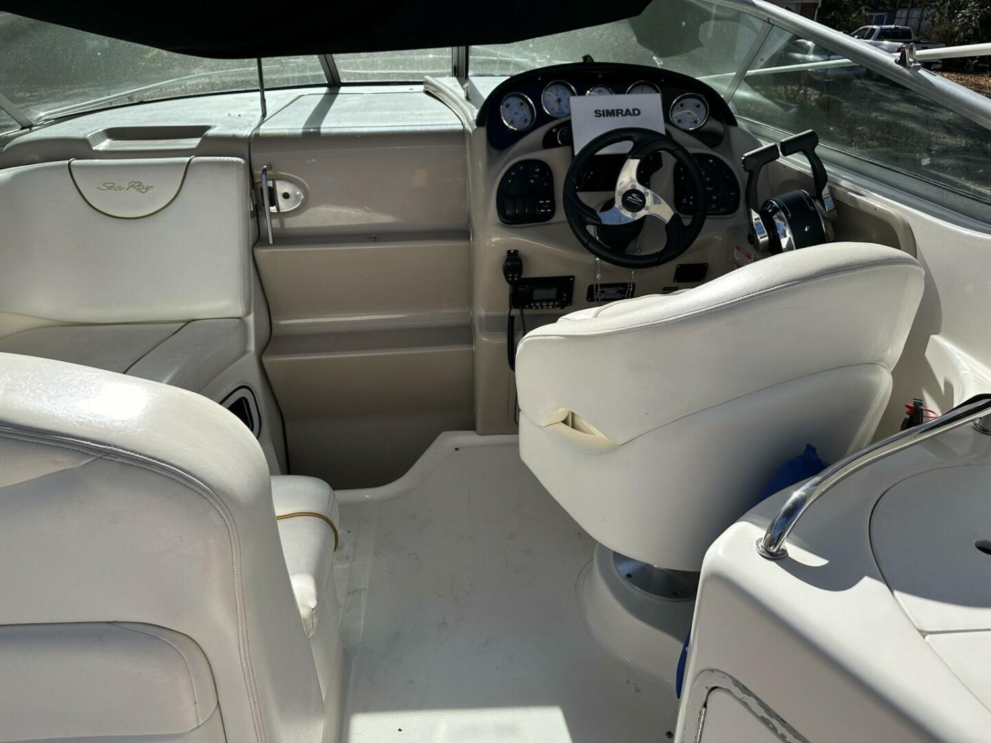 Slide: The Image of Sea Ray 280 Sundancer 2003 - 2