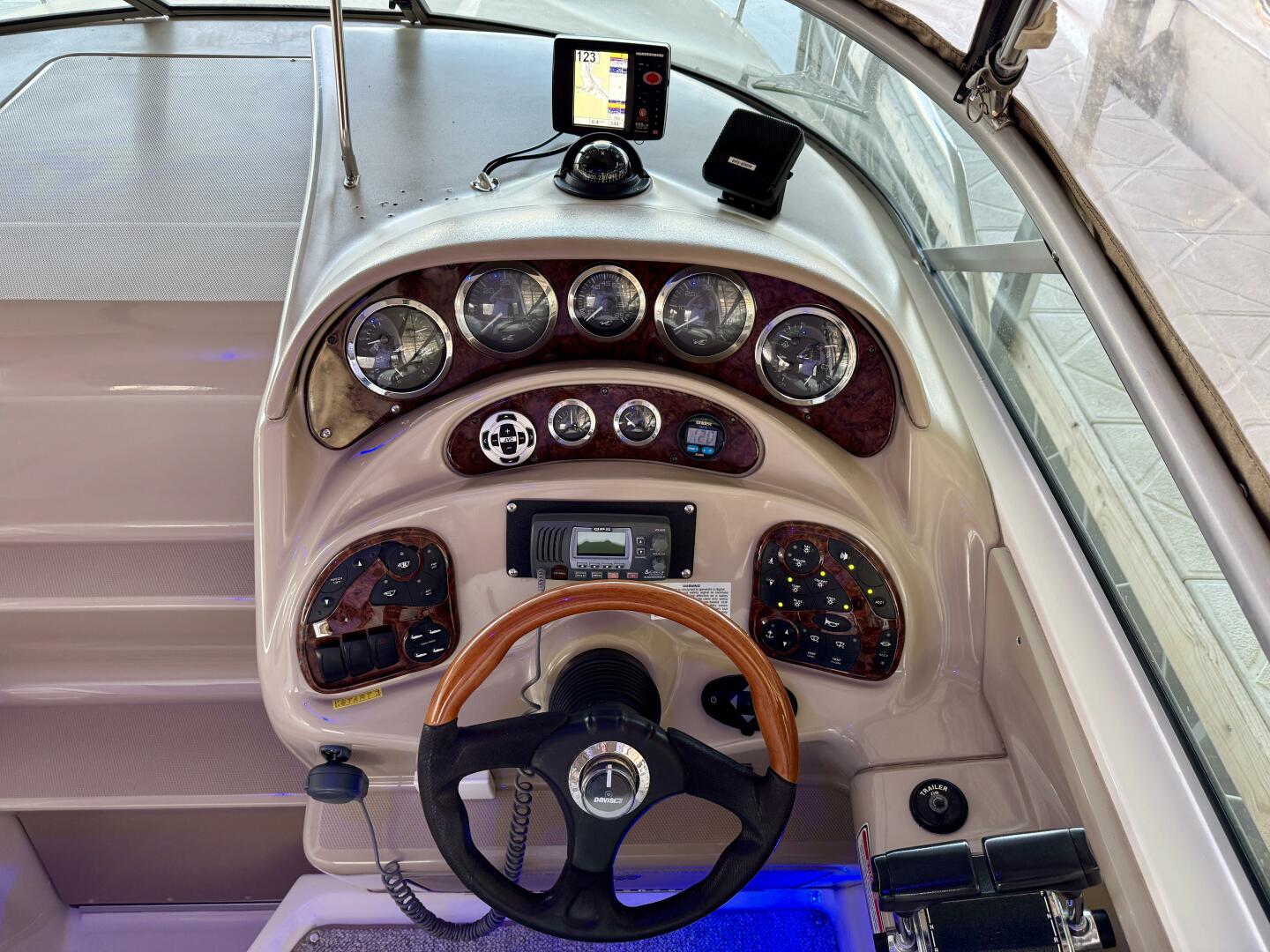 Slide: The Image of Sea Ray 280 Sundancer 2003 - 5255629