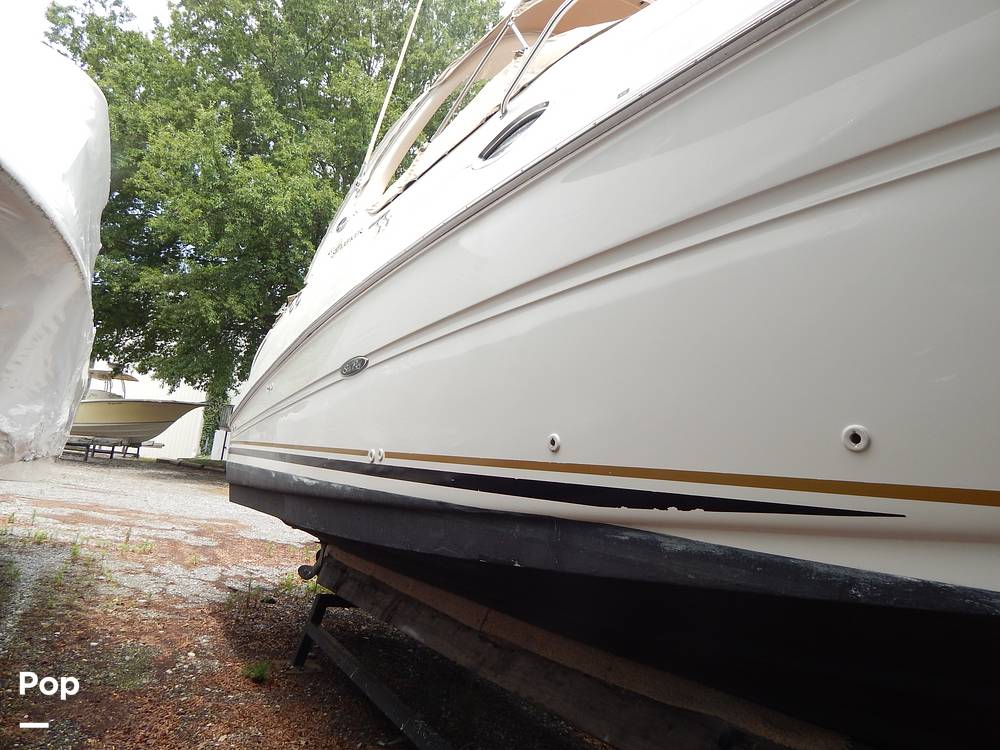 Slide: The Image of Sea Ray 280 Sundancer 2003 - 20