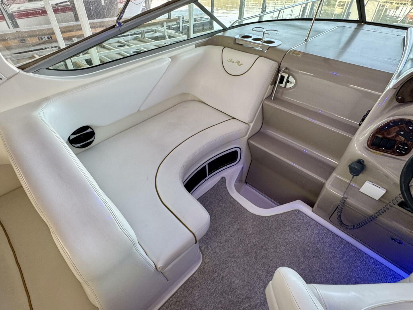 Slide: The Image of Sea Ray 280 Sundancer 2003 - 5255646