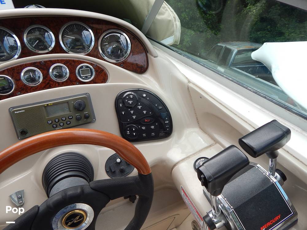 Slide: The Image of Sea Ray 280 Sundancer 2003 - 54