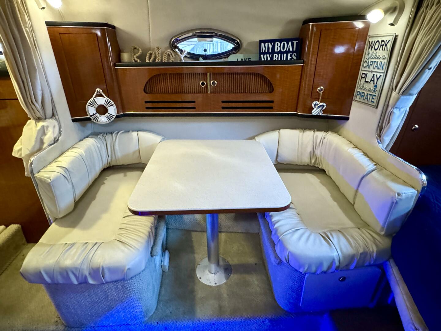 Slide: The Image of Sea Ray 280 Sundancer 2003 - 5255664
