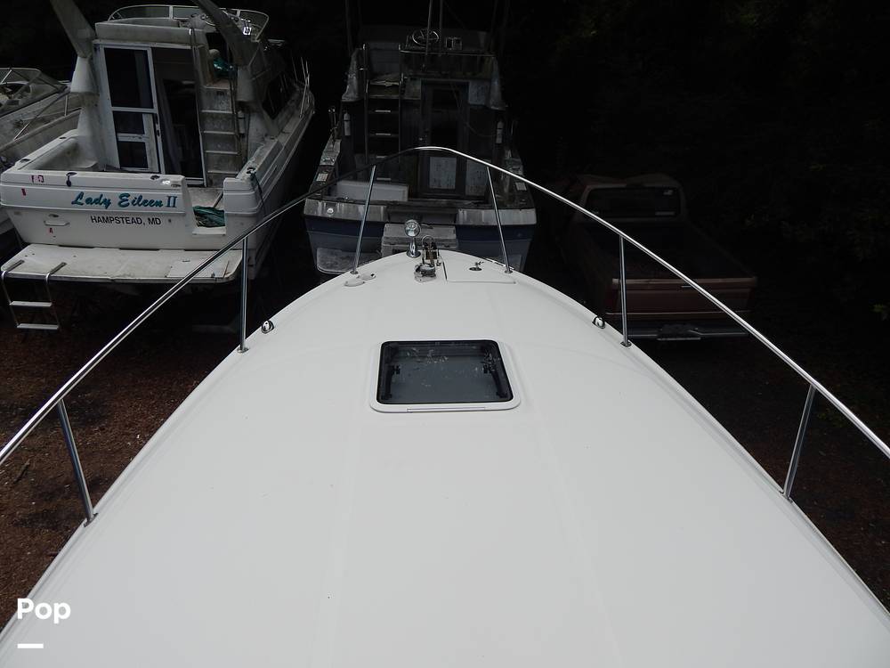Slide: The Image of Sea Ray 280 Sundancer 2003 - 61