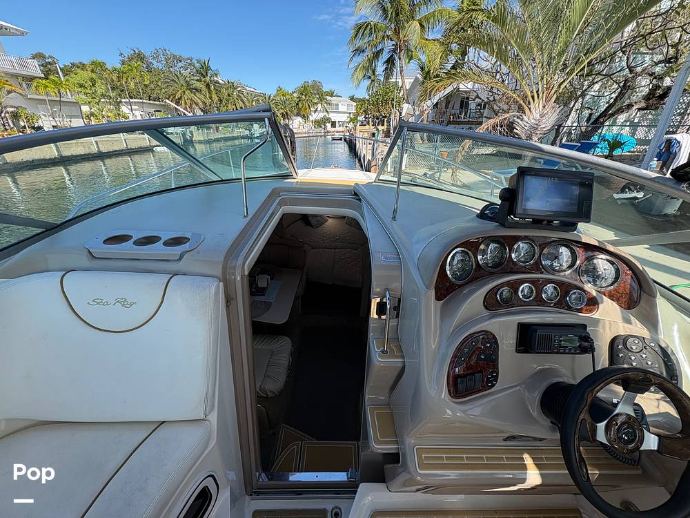 Slide: The Image of Sea Ray 280 Sundancer 2003 - 69