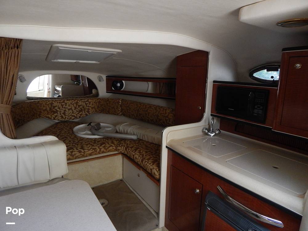 Slide: The Image of Sea Ray 280 Sundancer 2003 - 71
