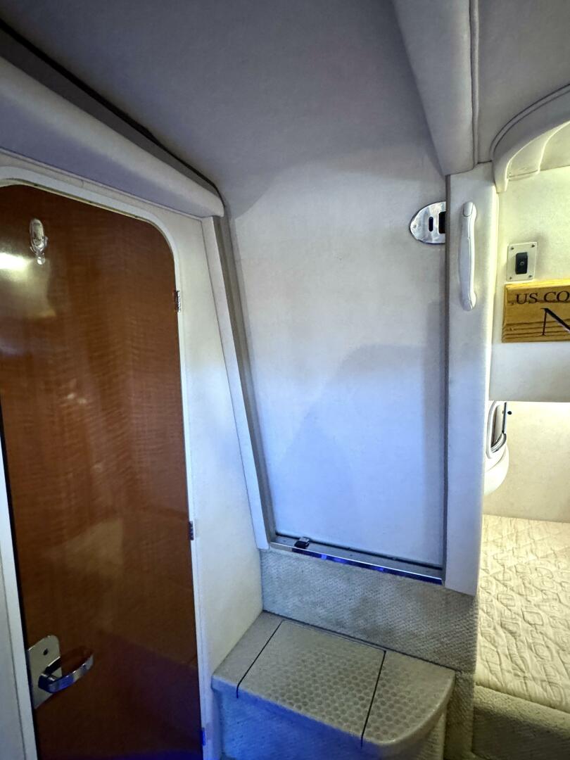 Slide: The Image of Sea Ray 280 Sundancer 2003 - 5255683
