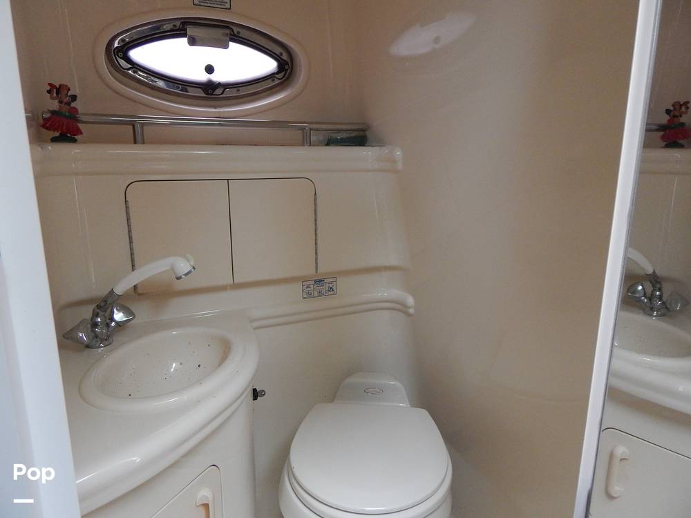 Slide: The Image of Sea Ray 280 Sundancer 2003 - 75