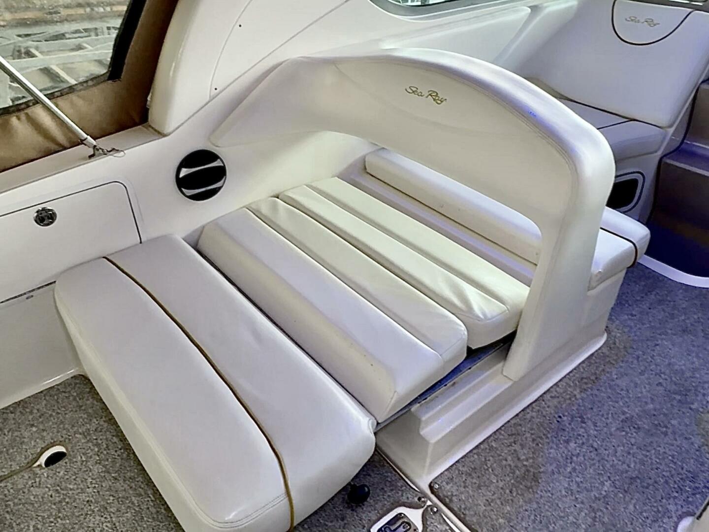 Slide: The Image of Sea Ray 280 Sundancer 2003 - 5255705
