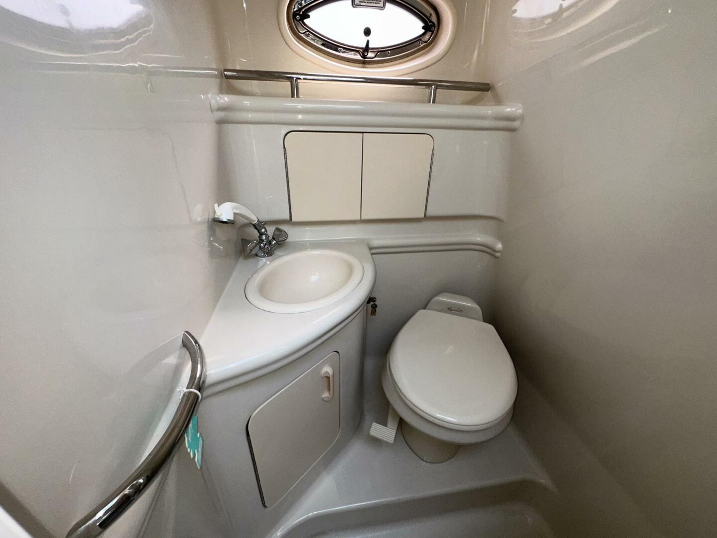 Slide: The Image of Sea Ray 280 Sundancer 2006 - 5528826