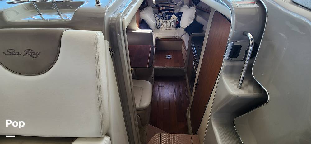 Slide: The Image of Sea Ray 280 Sundancer 2006 - 64