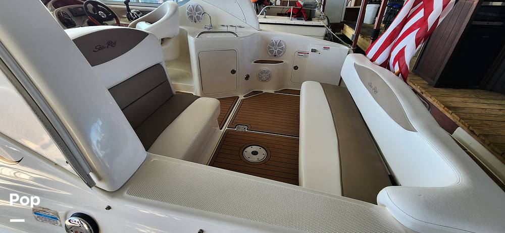 Slide: The Image of Sea Ray 280 Sundancer 2006 - 79