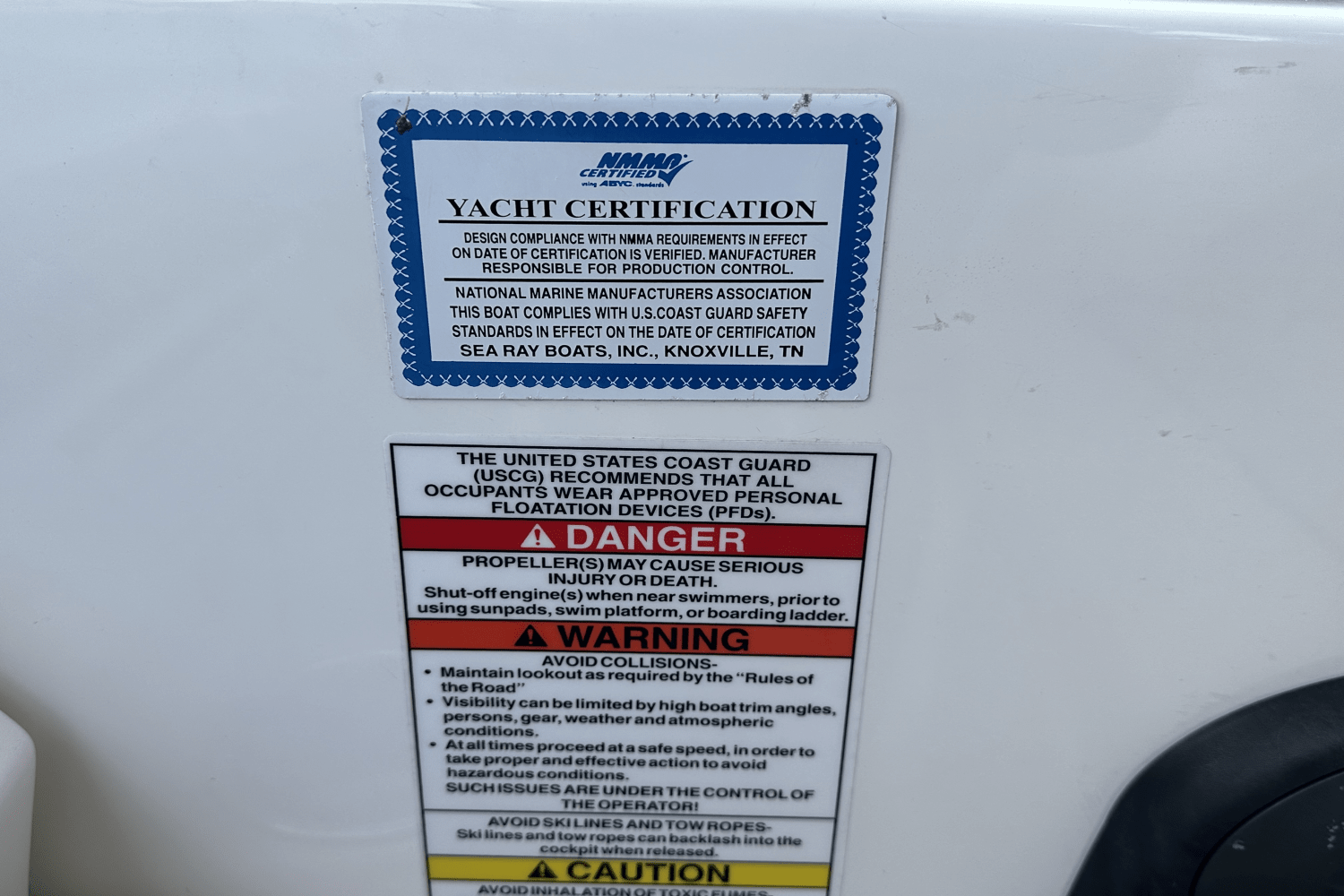 Slide: The Image of Sea Ray 280 SUNDANCER 2010 - 21