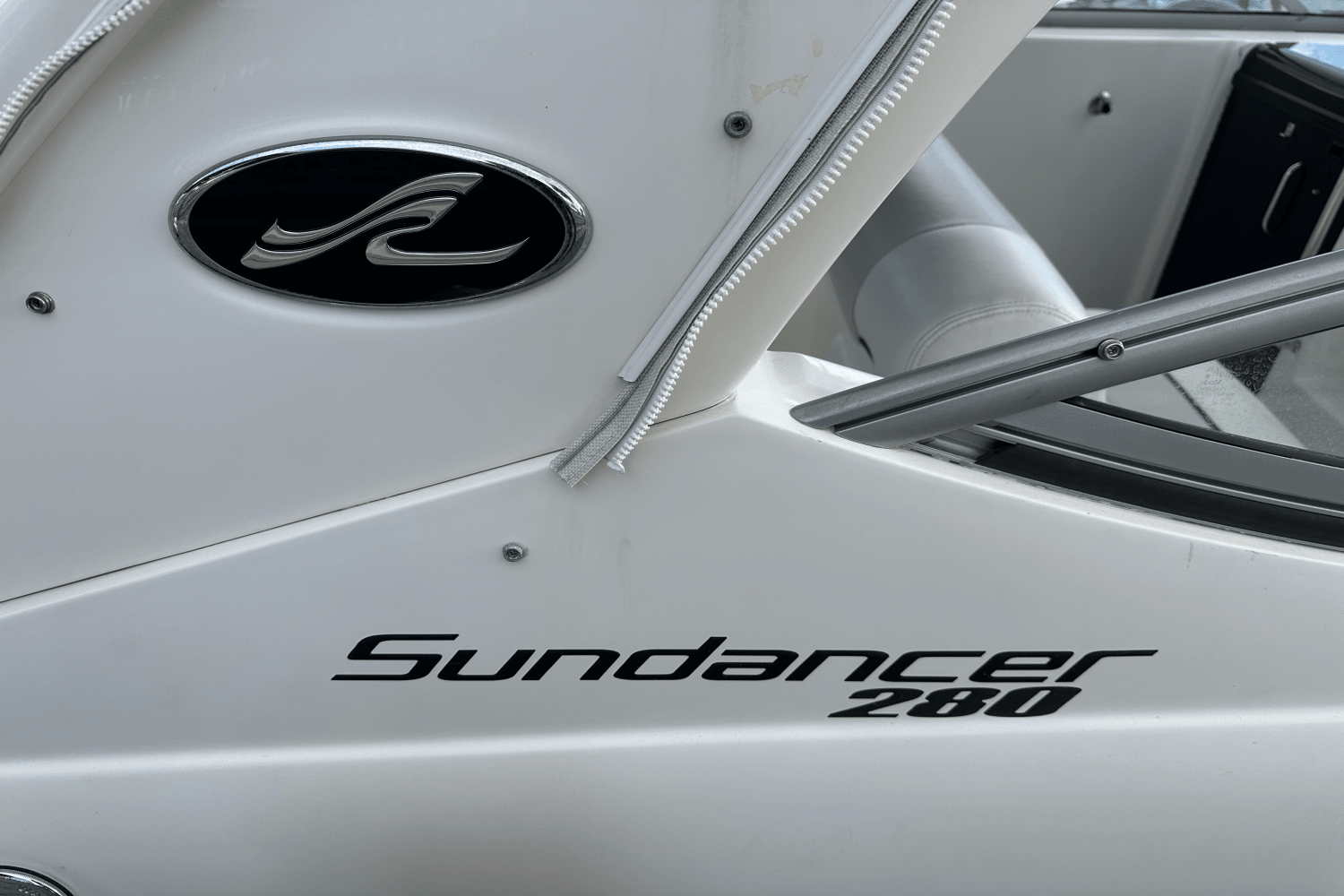 Slide: The Image of Sea Ray 280 SUNDANCER 2010 - 23