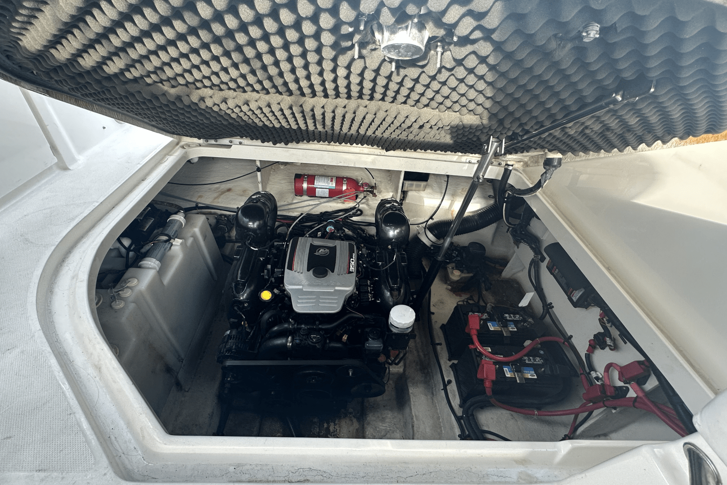 Slide: The Image of Sea Ray 280 SUNDANCER 2010 - 41