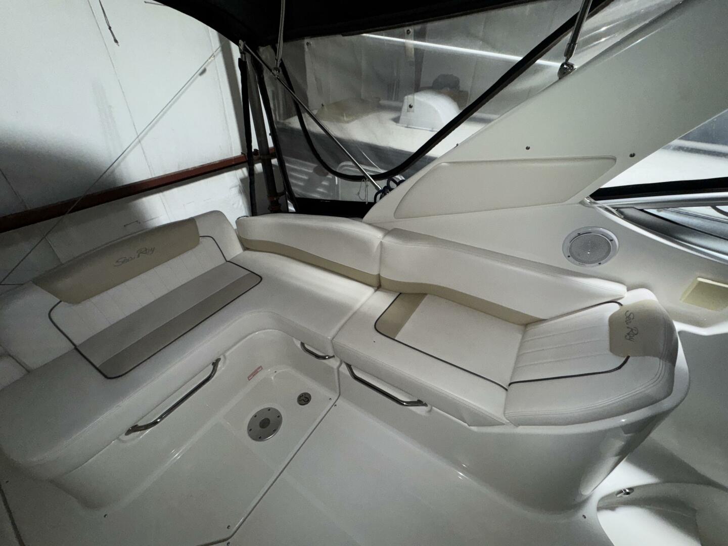 Slide: The Image of Sea Ray 280 Sundancer 2010 - 5098305