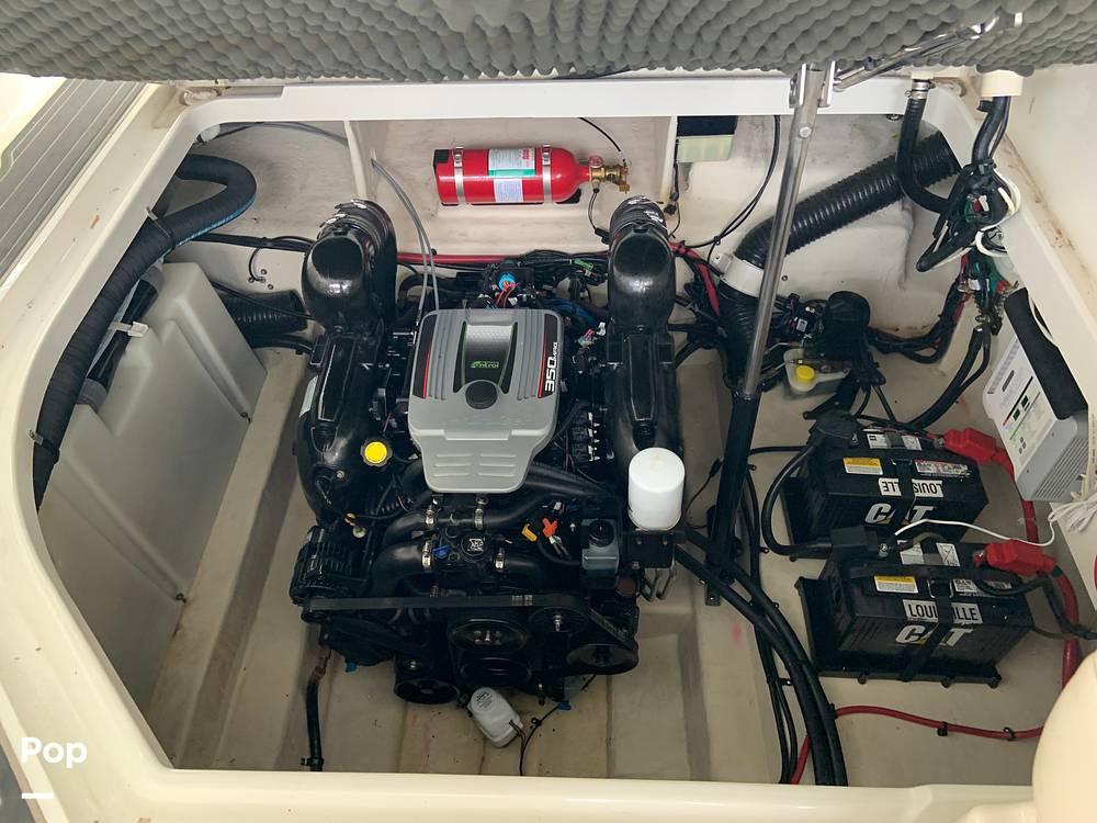 Slide: The Image of Sea Ray 280 Sundancer 2011 - 108