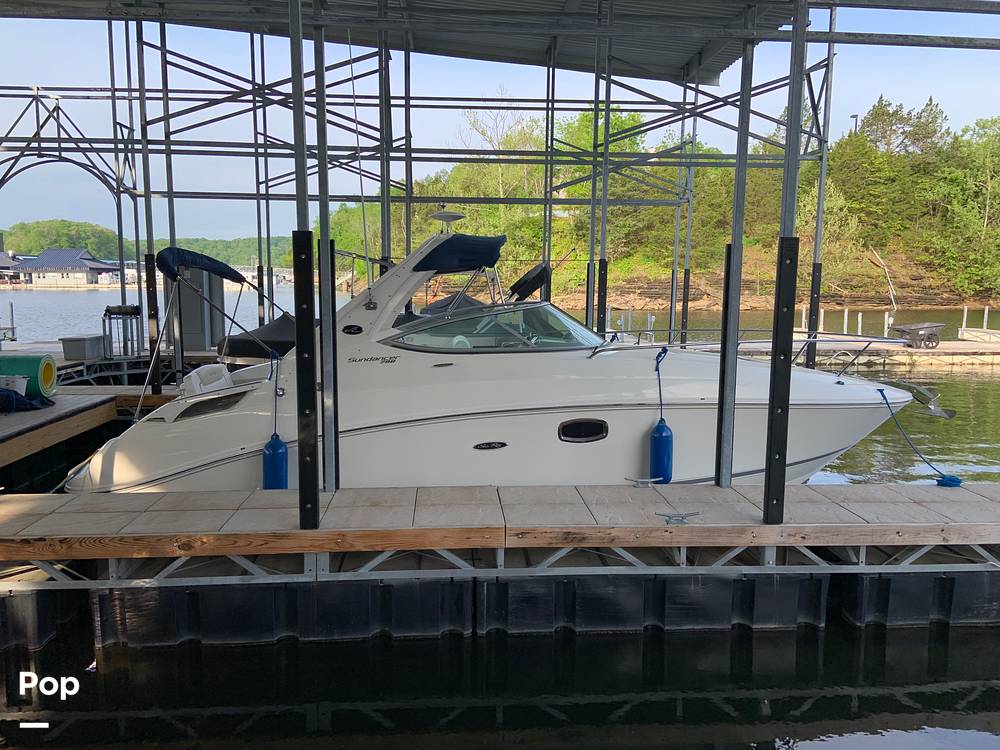 Slide: The Image of Sea Ray 280 Sundancer 2011 - 13