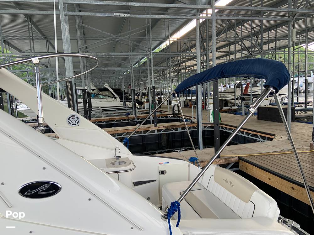Slide: The Image of Sea Ray 280 Sundancer 2011 - 131