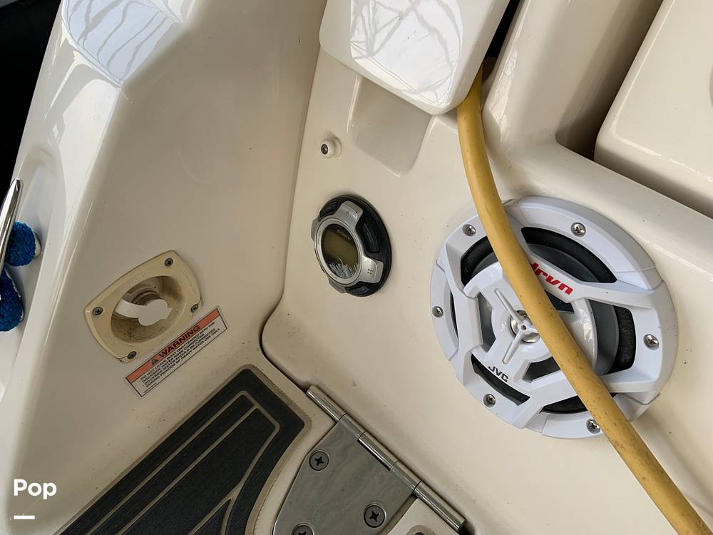 Slide: The Image of Sea Ray 280 Sundancer 2011 - 135