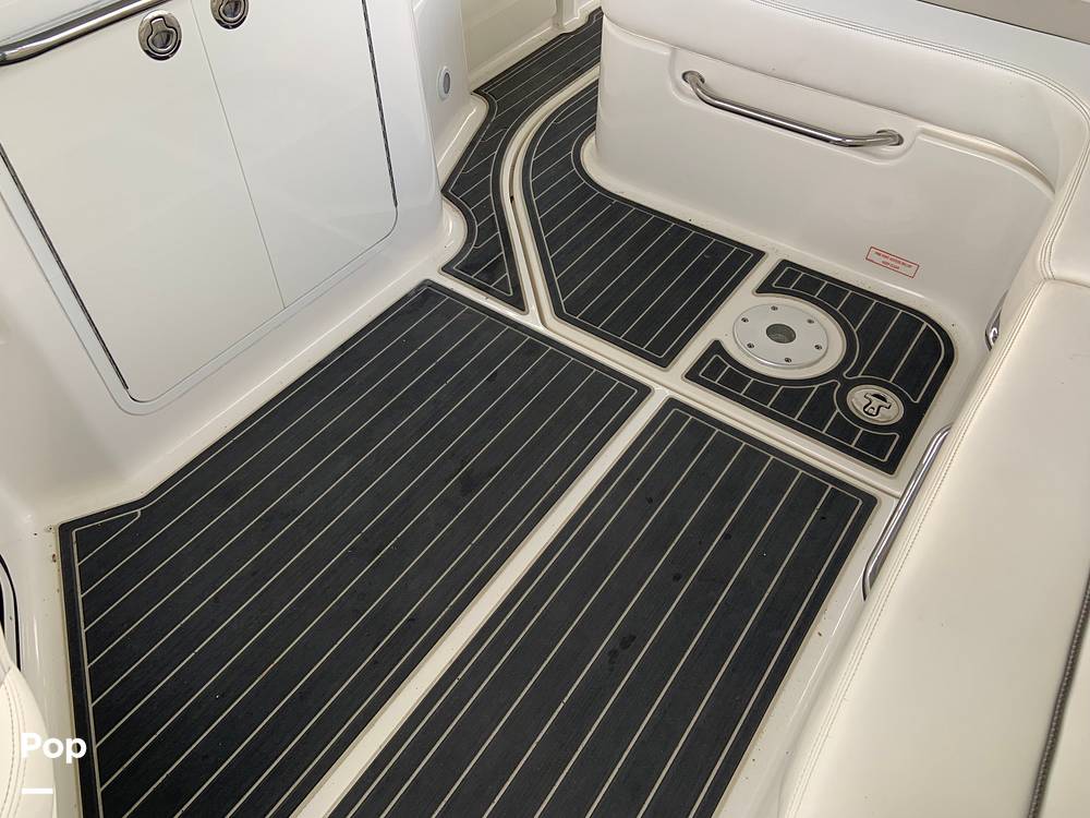 Slide: The Image of Sea Ray 280 Sundancer 2011 - 168
