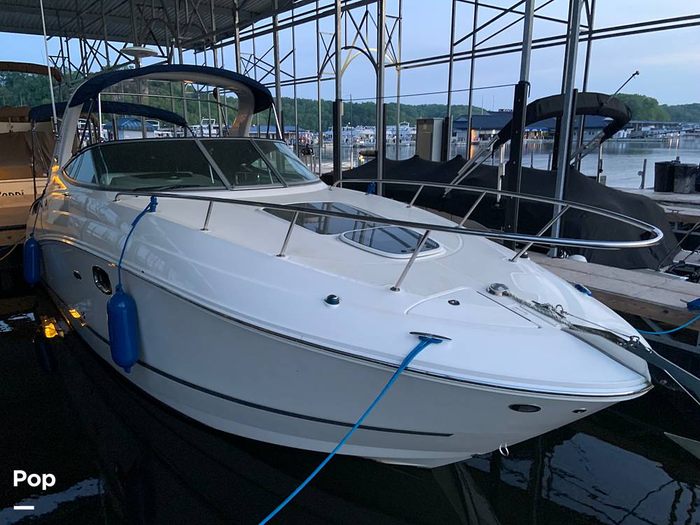 Slide: The Image of Sea Ray 280 Sundancer 2011 - 18