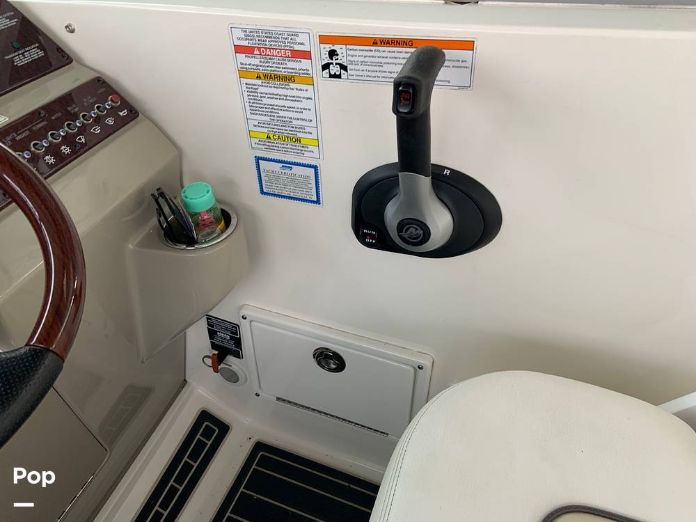 Slide: The Image of Sea Ray 280 Sundancer 2011 - 34