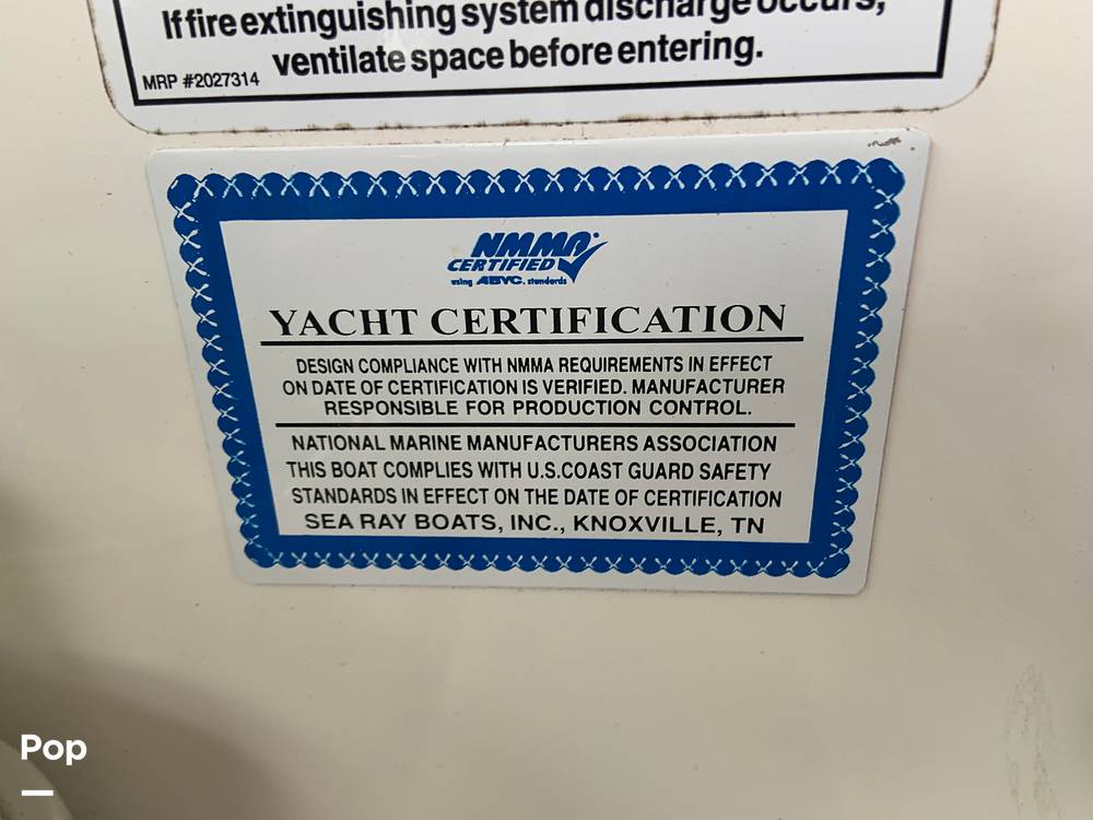 Slide: The Image of Sea Ray 280 Sundancer 2011 - 35