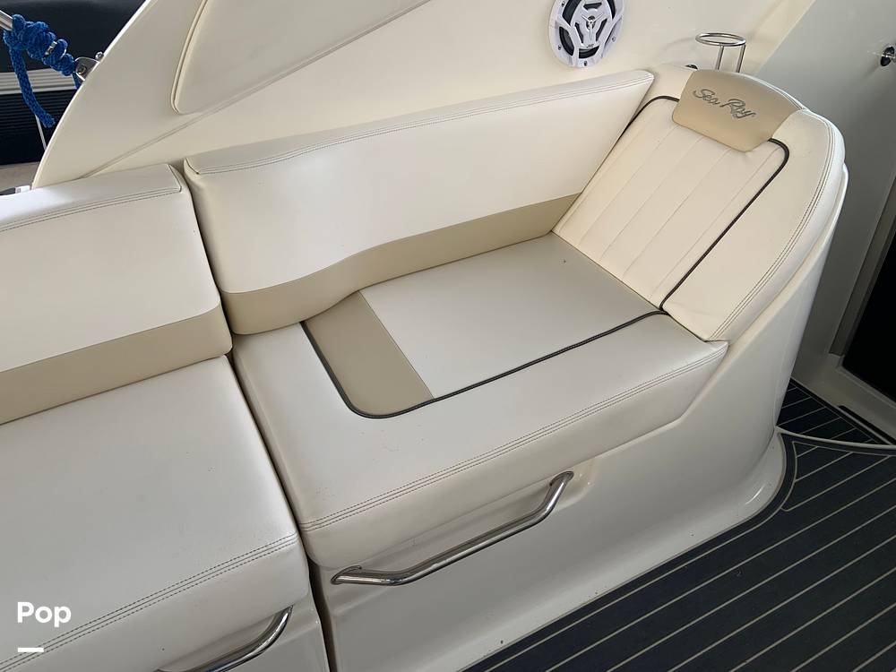 Slide: The Image of Sea Ray 280 Sundancer 2011 - 47