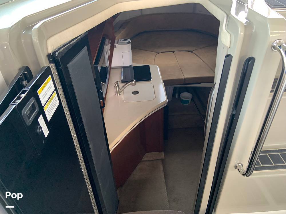 Slide: The Image of Sea Ray 280 Sundancer 2011 - 52