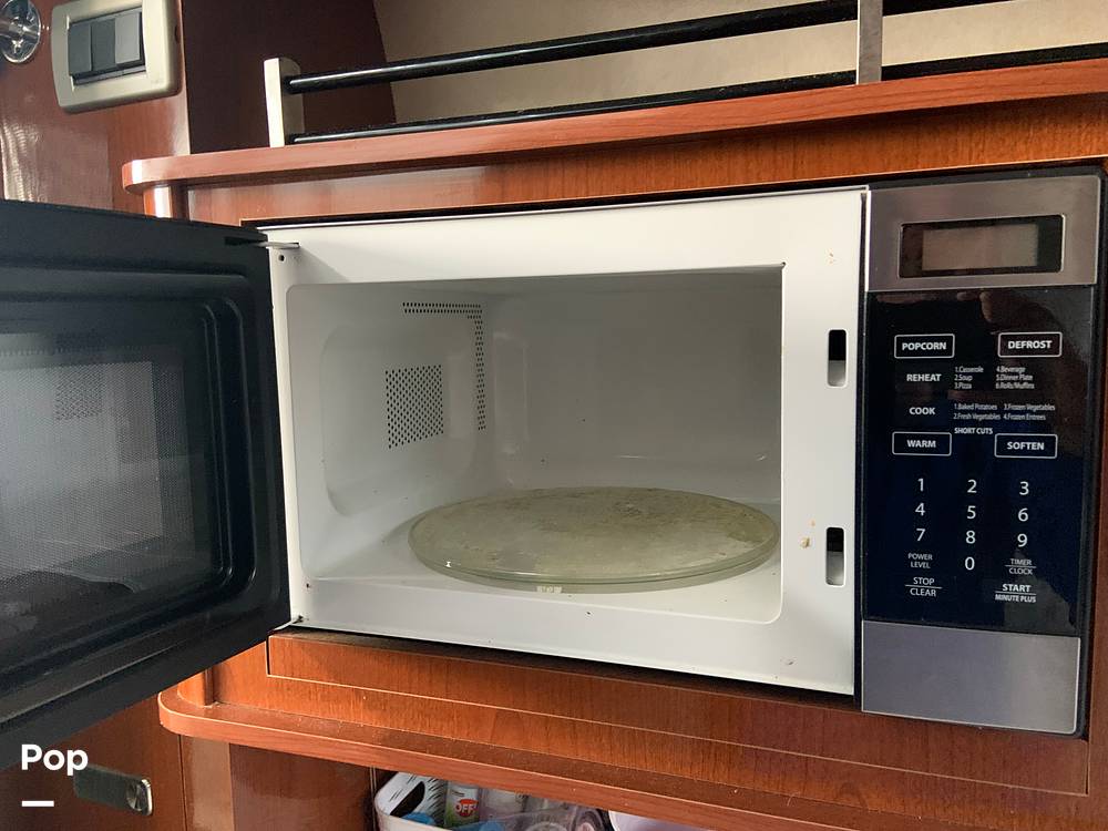 Slide: The Image of Sea Ray 280 Sundancer 2011 - 63