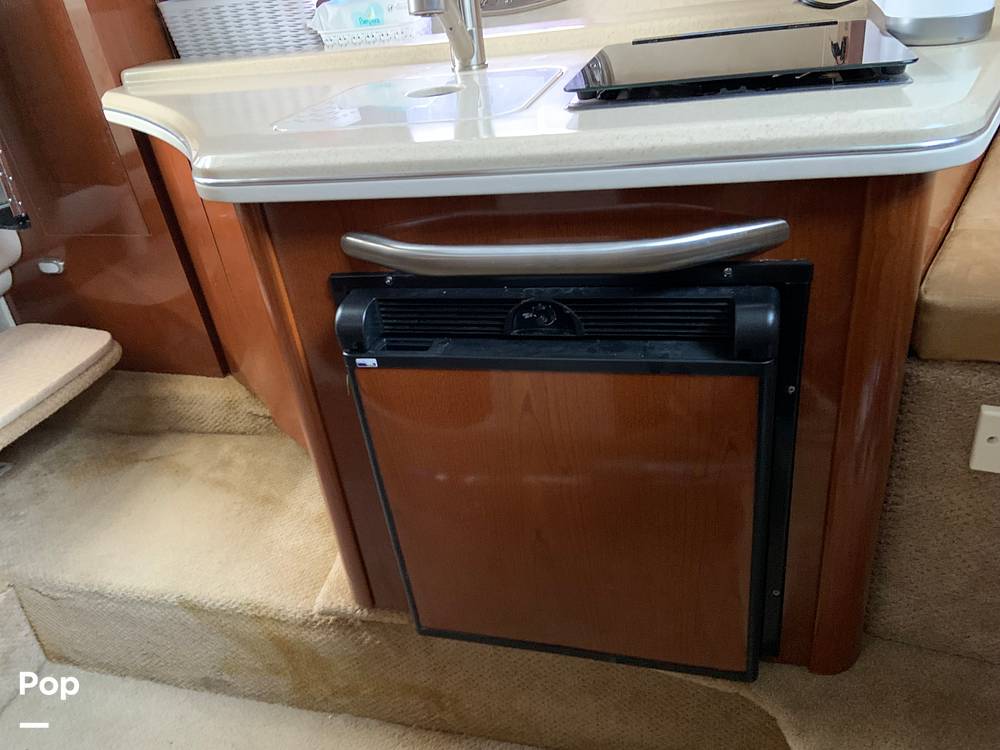Slide: The Image of Sea Ray 280 Sundancer 2011 - 64