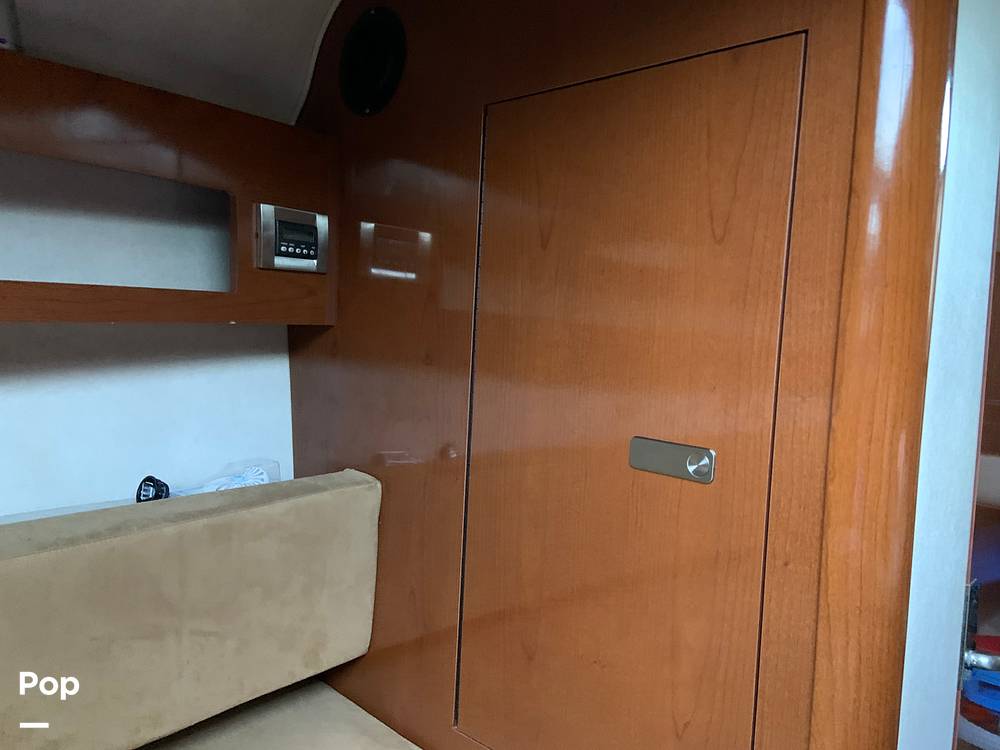 Slide: The Image of Sea Ray 280 Sundancer 2011 - 86
