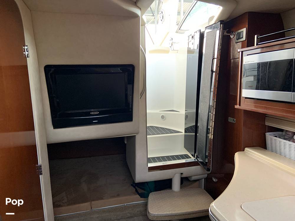 Slide: The Image of Sea Ray 280 Sundancer 2011 - 99