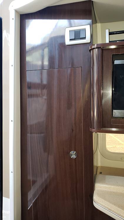 Slide: The Image of Sea Ray 280 Sundancer 2016 - 14733447
